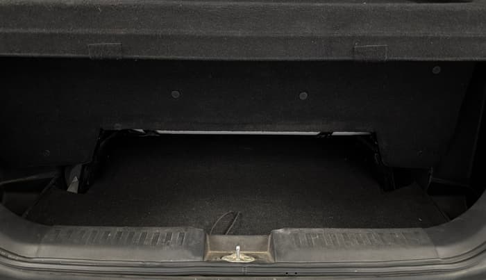 2023 Maruti BREZZA VXI S-CNG, CNG, Manual, 57,237 km, Boot Inside
