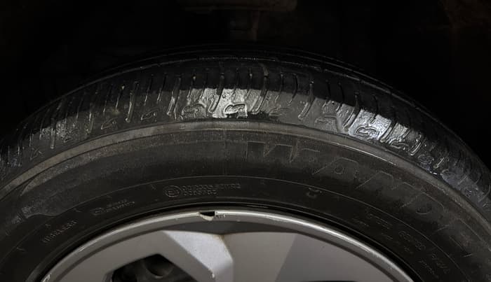 2023 Maruti BREZZA VXI S-CNG, CNG, Manual, 57,237 km, Left Front Tyre Tread