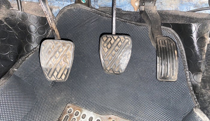 2017 Datsun Go Plus T, Petrol, Manual, 1,33,186 km, Pedals