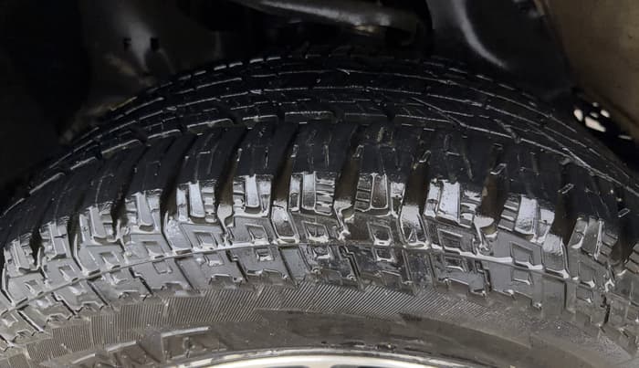 2017 Toyota Fortuner 2.7 4X2 MT, Petrol, Manual, 48,518 km, Left Front Tyre Tread