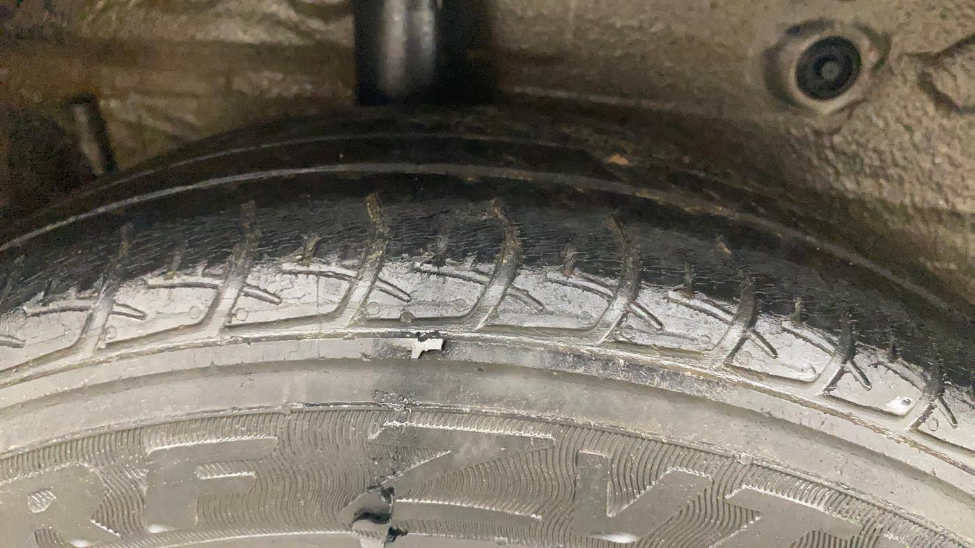 2015 Maruti Celerio VXI, Petrol, Manual, 70,000 km, Right Rear Tyre Tread