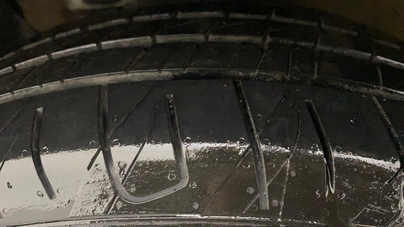 2017 Hyundai Creta E PLUS 1.6 PETROL, Petrol, Manual, 38,056 km, Left Front Tyre Tread