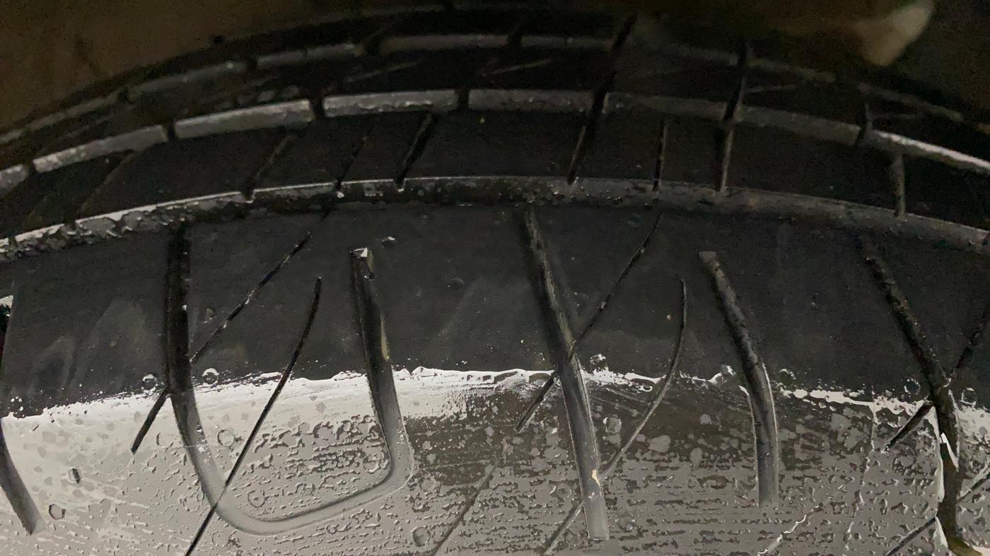 2017 Hyundai Creta E PLUS 1.6 PETROL, Petrol, Manual, 38,056 km, Right Front Tyre Tread