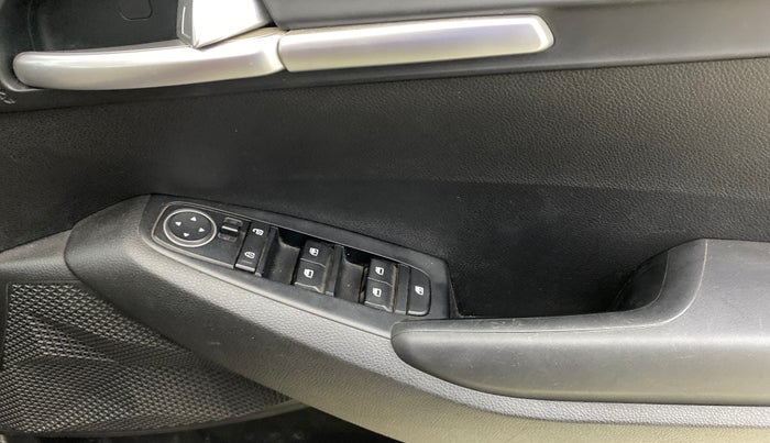 2020 KIA SELTOS HTK 1.5 PETROL, Petrol, Manual, 63,563 km, Driver Side Door Panels Control