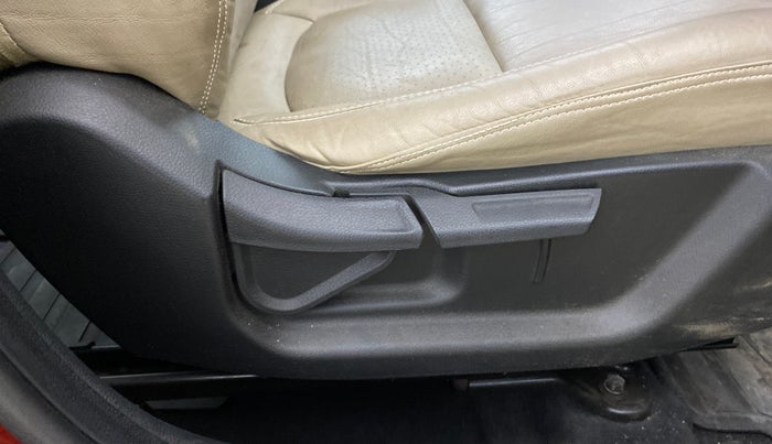 2020 KIA SELTOS HTK 1.5 PETROL, Petrol, Manual, 63,563 km, Driver Side Adjustment Panel