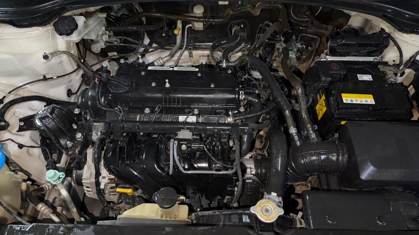2017 Hyundai Creta E PLUS 1.6 PETROL, Petrol, Manual, 61,660 km, Engine View