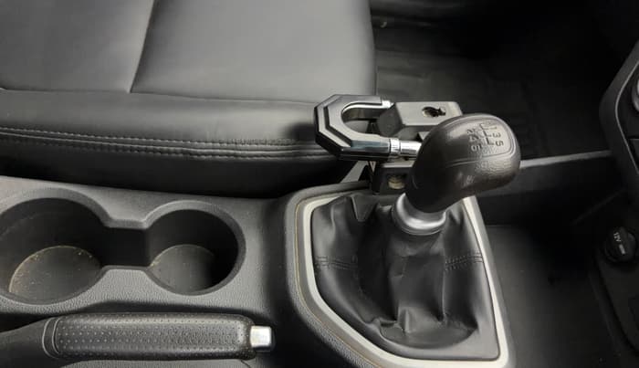 2017 Hyundai Creta E PLUS 1.6 PETROL, Petrol, Manual, 61,660 km, Gear Lever