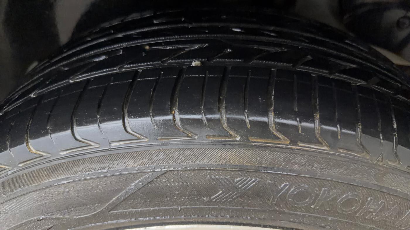 2017 Hyundai Creta E PLUS 1.6 PETROL, Petrol, Manual, 61,660 km, Left Rear Tyre Tread