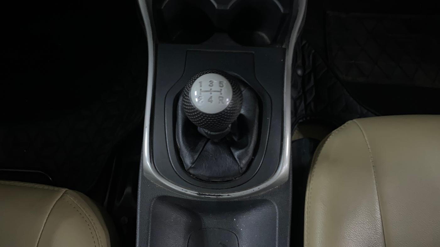 2019 Honda City 1.5L I-VTEC V MT, Petrol, Manual, 61,275 km, Gear Lever