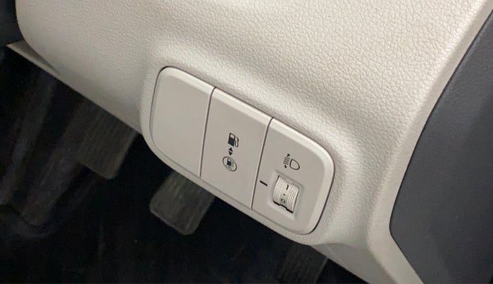 2021 Hyundai AURA S 1.2 CNG, CNG, Manual, 30,501 km, Dashboard - Headlight height adjustment not working