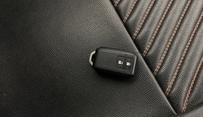 2020 Maruti Swift ZXI AMT, Petrol, Automatic, 36,519 km, Key Close Up