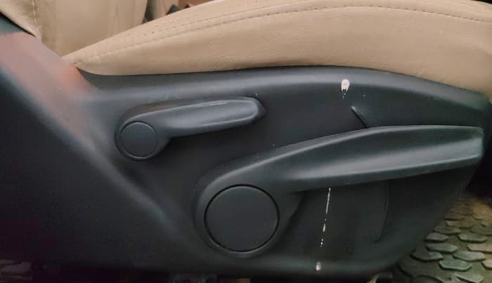 2018 Jeep Compass LONGITUDE (O) 2.0 DIESEL, Diesel, Manual, 42,958 km, Driver Side Adjustment Panel