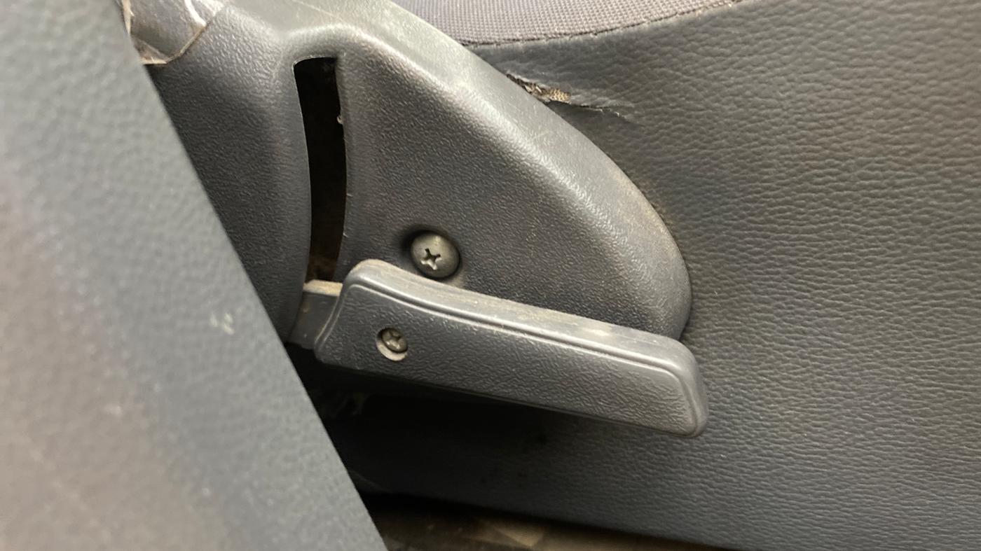 2015 Maruti Alto 800 LXI, Petrol, Manual, 57,118 km, Driver Side Adjustment Panel