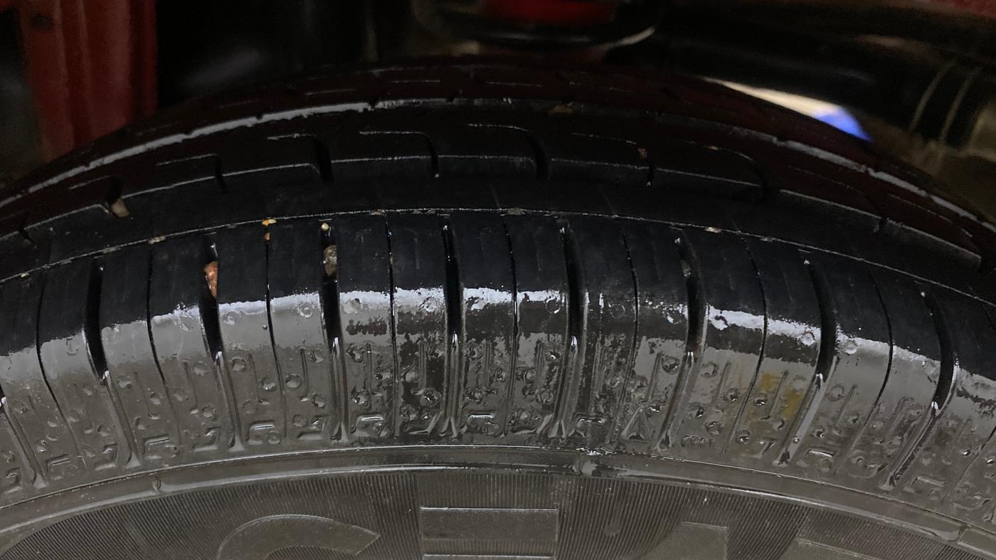 2015 Maruti Alto 800 LXI, Petrol, Manual, 57,118 km, Left Rear Tyre Tread