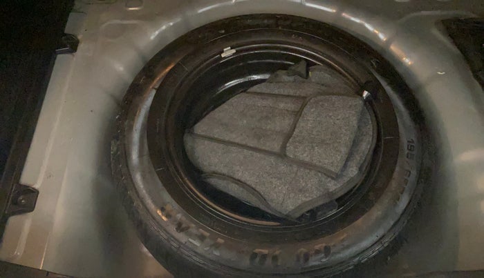 2022 KIA SONET HTX 1.5, Diesel, Manual, 65,068 km, Spare Tyre