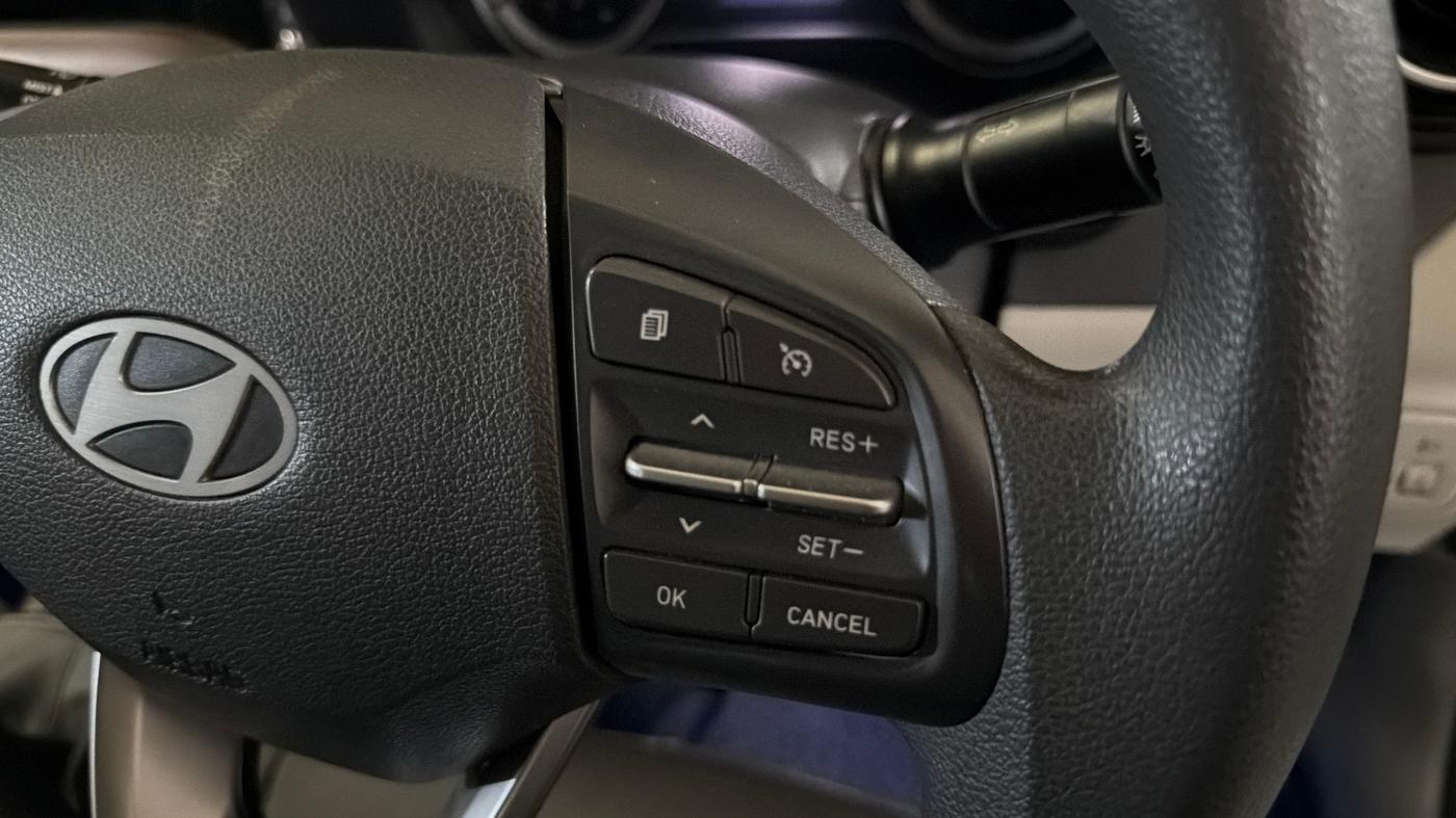 2024 Hyundai AURA SX PLUS 1.2 AMT, Petrol, Automatic, 16,842 km, Adaptive Cruise Control