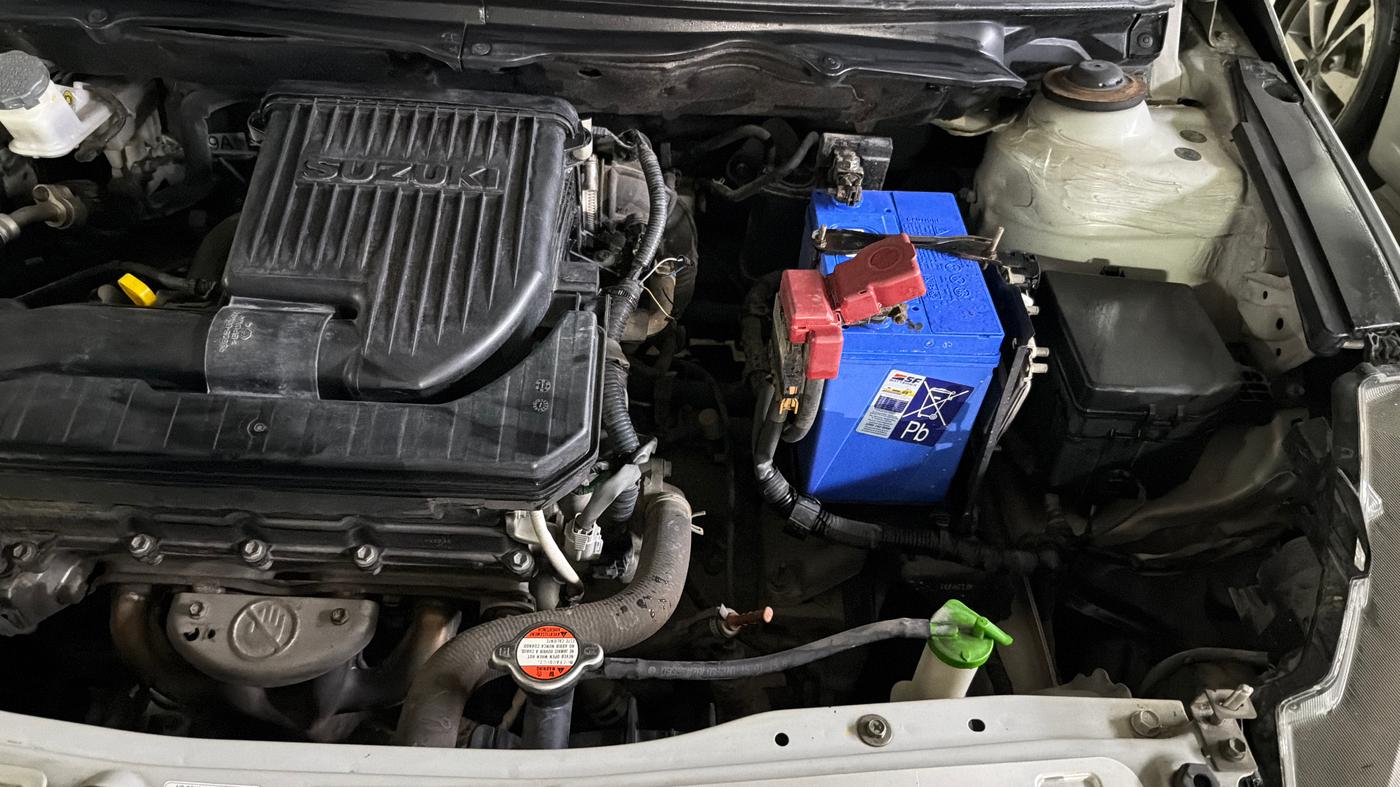 2015 Maruti Ciaz ZXI AT, Petrol, Automatic, 44,275 km, Engine View - Left
