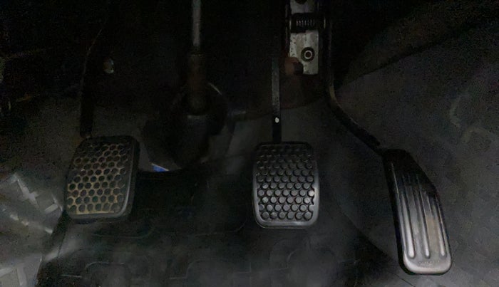 2014 Maruti Alto K10 VXI, Petrol, Manual, 22,916 km, Pedals