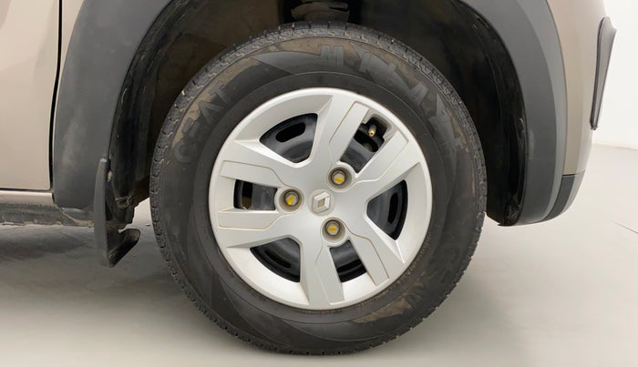 2019 Renault Kwid RXT 1.0 AMT (O), Petrol, Automatic, 18,651 km, Right Front Wheel
