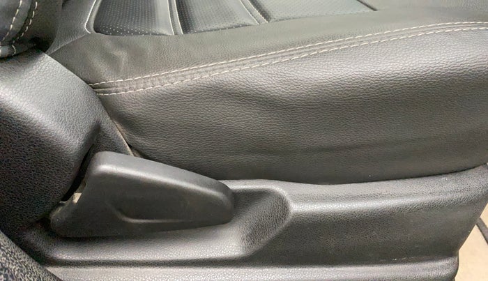 2019 Renault Kwid RXT 1.0 AMT (O), Petrol, Automatic, 18,651 km, Driver Side Adjustment Panel