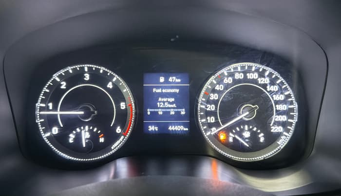 2022 Hyundai VENUE SX (O) 1.5 CRDI, Diesel, Manual, 44,392 km, Odometer Image