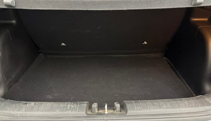 2022 Hyundai VENUE SX (O) 1.5 CRDI, Diesel, Manual, 44,392 km, Boot Inside