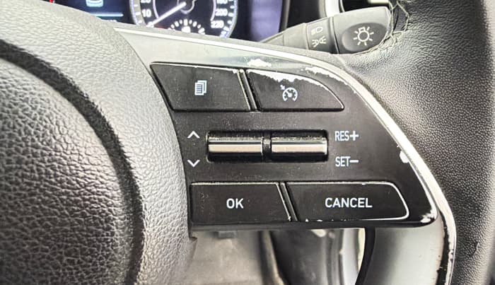 2022 Hyundai VENUE SX (O) 1.5 CRDI, Diesel, Manual, 44,392 km, Adaptive Cruise Control
