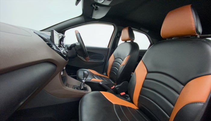 2018 Ford FREESTYLE TITANIUM 1.5 DIESEL, Diesel, Manual, 22,937 km, Right Side Front Door Cabin