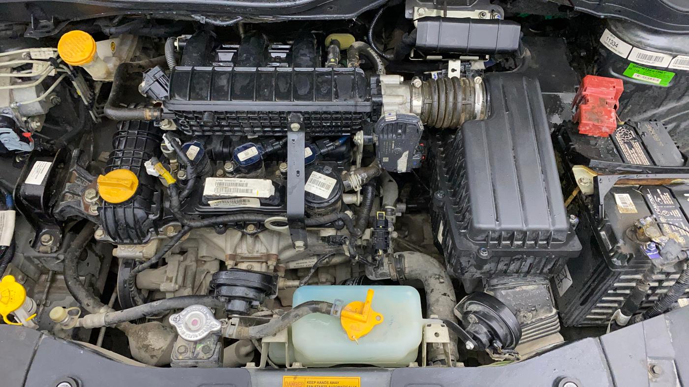 2023 Tata ALTROZ XE PETROL, Petrol, Manual, 34,057 km, Engine View