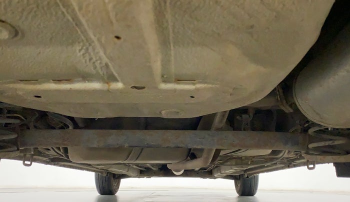 2016 Maruti Ciaz ZXI AT, Petrol, Automatic, 45,579 km, Rear Underbody