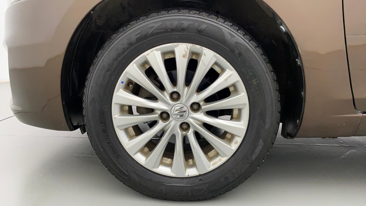 2016 Maruti Ciaz ZXI AT, Petrol, Automatic, 45,579 km, Left Front Wheel