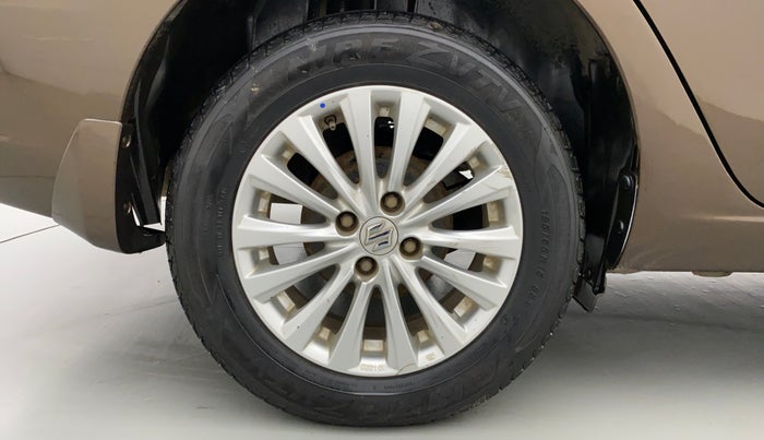2016 Maruti Ciaz ZXI AT, Petrol, Automatic, 45,579 km, Right Rear Wheel