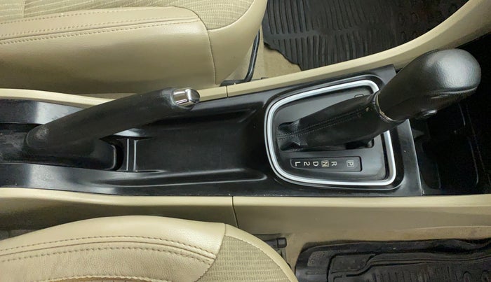 2016 Maruti Ciaz ZXI AT, Petrol, Automatic, 45,579 km, Gear Lever