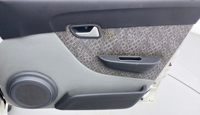2017 Maruti Alto 800 LXI, Petrol, Manual, 50,197 km, Driver Side Door Panels Control