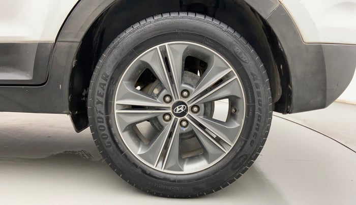 2016 Hyundai Creta SX (O) 1.6 DIESEL, Diesel, Manual, 1,15,994 km, Left Rear Wheel