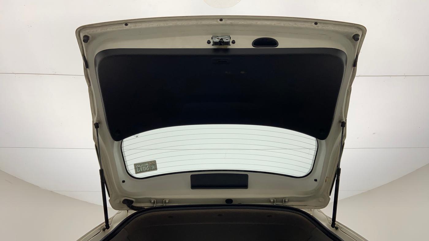 2016 Hyundai Creta SX (O) 1.6 DIESEL, Diesel, Manual, 1,15,994 km, Boot Door Open