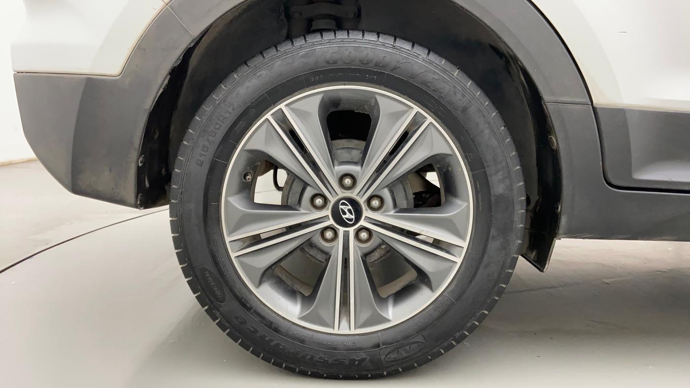 2016 Hyundai Creta SX (O) 1.6 DIESEL, Diesel, Manual, 1,15,994 km, Right Rear Wheel