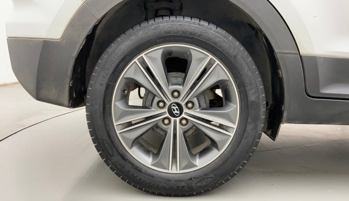 2016 Hyundai Creta SX (O) 1.6 DIESEL, Diesel, Manual, 1,15,994 km, Right Rear Wheel