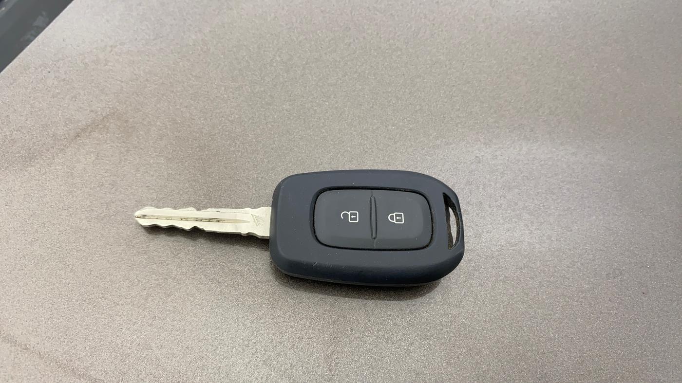 2021 Nissan MAGNITE XL, Petrol, Manual, 26,325 km, Key Close Up