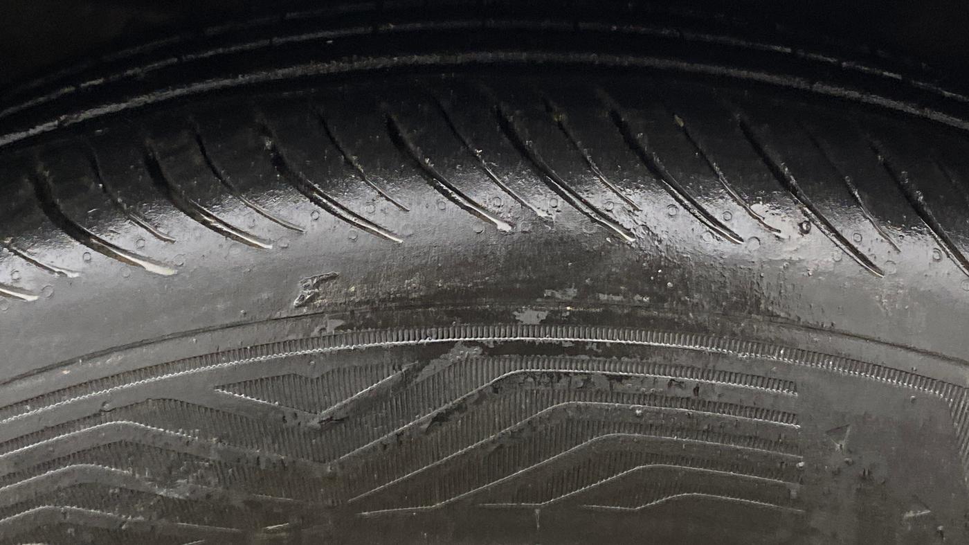 2020 KIA SELTOS HTX 1.5 PETROL, Petrol, Manual, 71,538 km, Right Front Tyre Tread