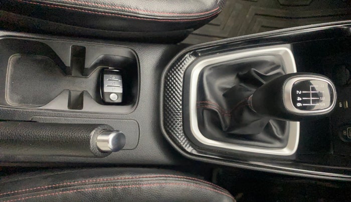 2021 KIA SONET GTX PLUS 1.5, Diesel, Manual, 40,131 km, Gear Lever
