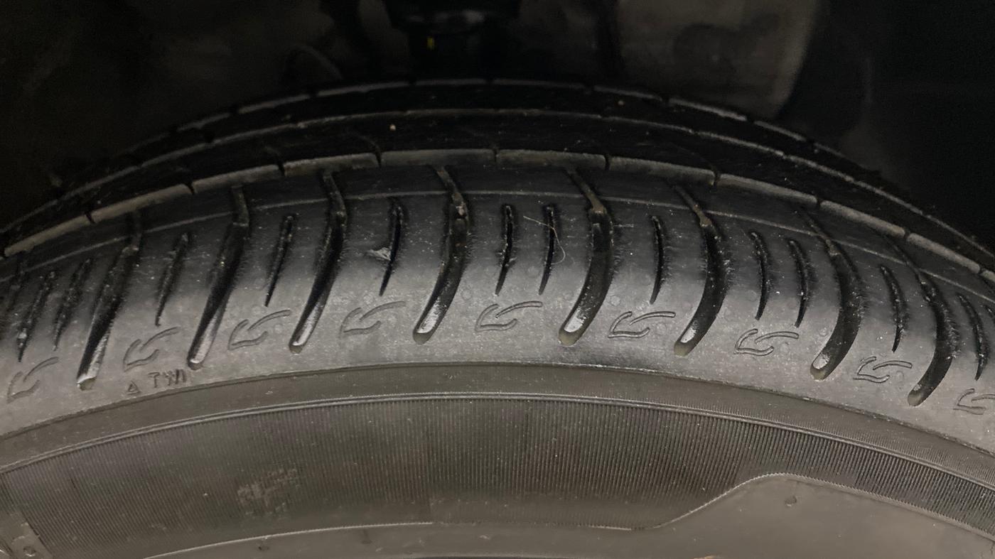 2019 Hyundai Elite i20 ASTA 1.4 CRDI (O), Diesel, Manual, 65,162 km, Right Front Tyre Tread