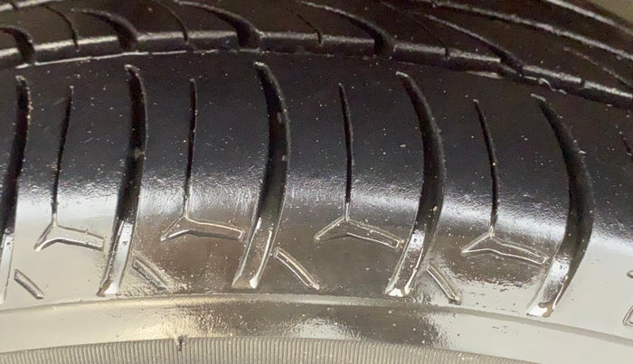 2018 Tata TIGOR XZ (O) PETROL, Petrol, Manual, 67,025 km, Left Front Tyre Tread