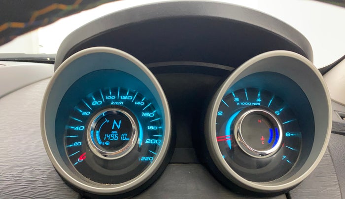 2017 Mahindra XUV500 W6, Diesel, Manual, 1,49,587 km, Odometer Image