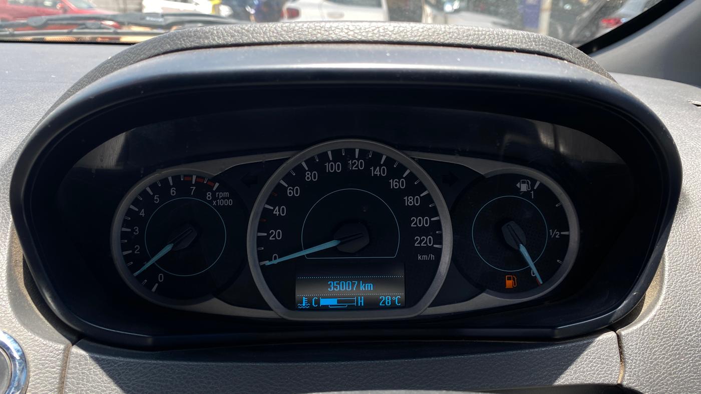 2020 Ford FREESTYLE TITANIUM 1.2 PETROL, Petrol, Manual, 35,007 km, Odometer Image