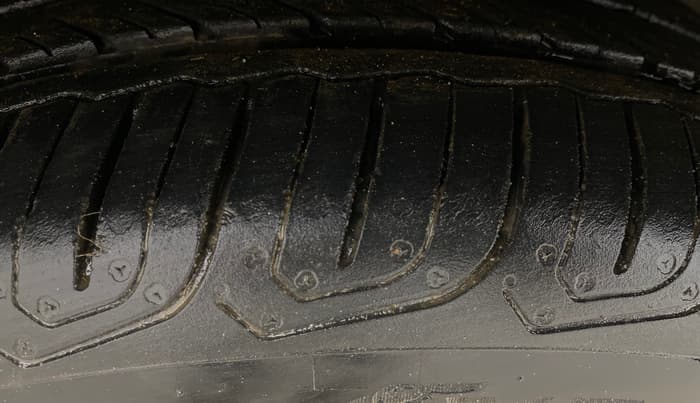 2020 Ford FREESTYLE TITANIUM 1.2 PETROL, Petrol, Manual, 35,007 km, Left Front Tyre Tread