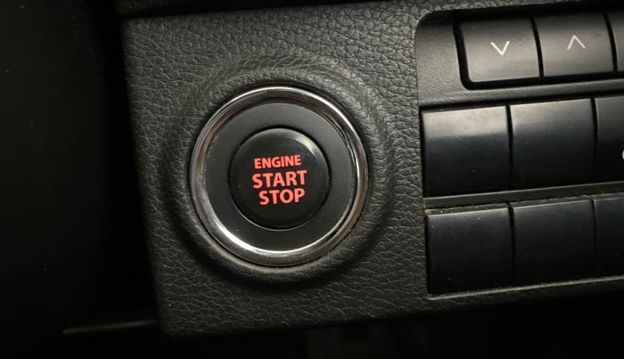 2022 Maruti BREZZA ZXI + AT SMART HYBRID, Petrol, Automatic, 80,733 km, Keyless Start/ Stop Button