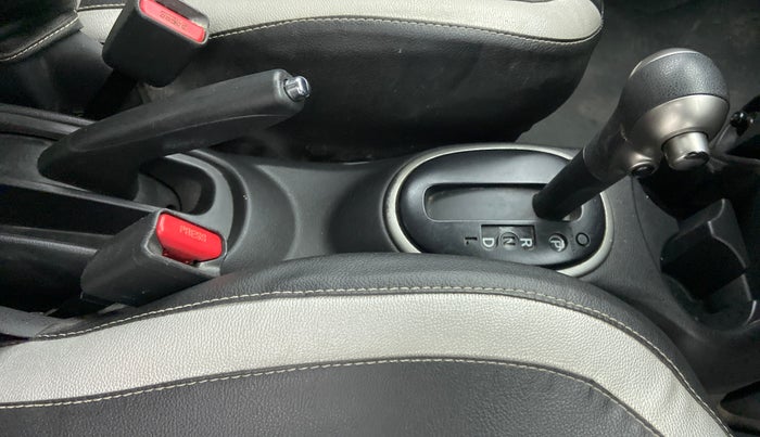 2018 Nissan Micra XL CVT, Petrol, Automatic, 77,108 km, Gear Lever