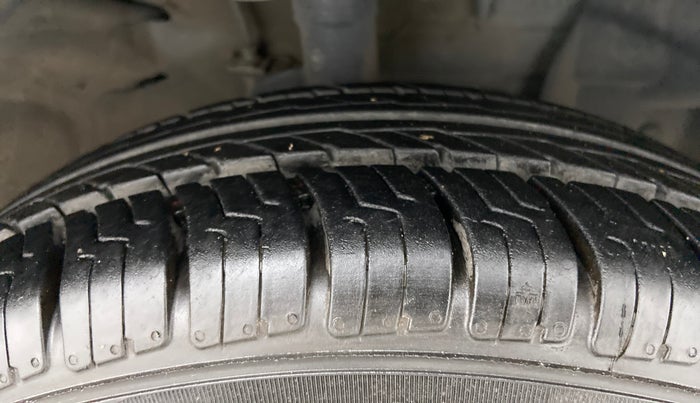2018 Nissan Micra XL CVT, Petrol, Automatic, 77,108 km, Right Front Tyre Tread
