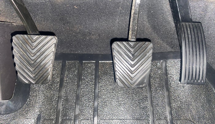 2017 Hyundai Elite i20 ASTA 1.2 (O), Petrol, Manual, 35,801 km, Pedals